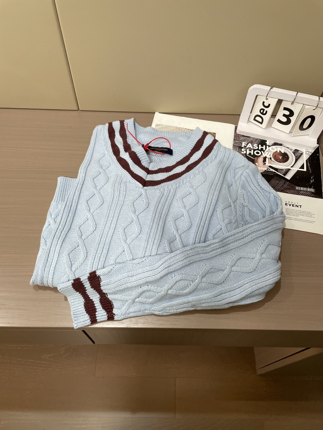 LV 2025秋冬 高奢毛衣👫原厂代工 ，客供进口羊绒面料,细节辅料跟足原版，高端人士必备！尺码 S-X