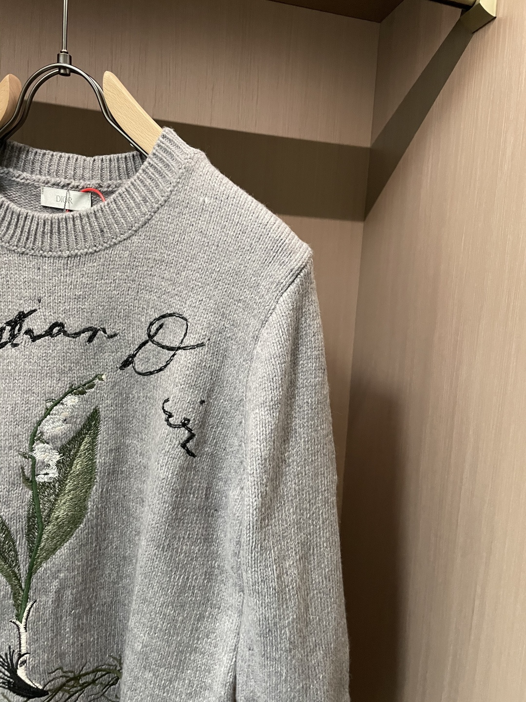 Dior 2025秋冬 高奢毛衣👫原厂代工 ，客供进口羊绒面料,细节辅料跟足原版，高端人士必备！尺码 S