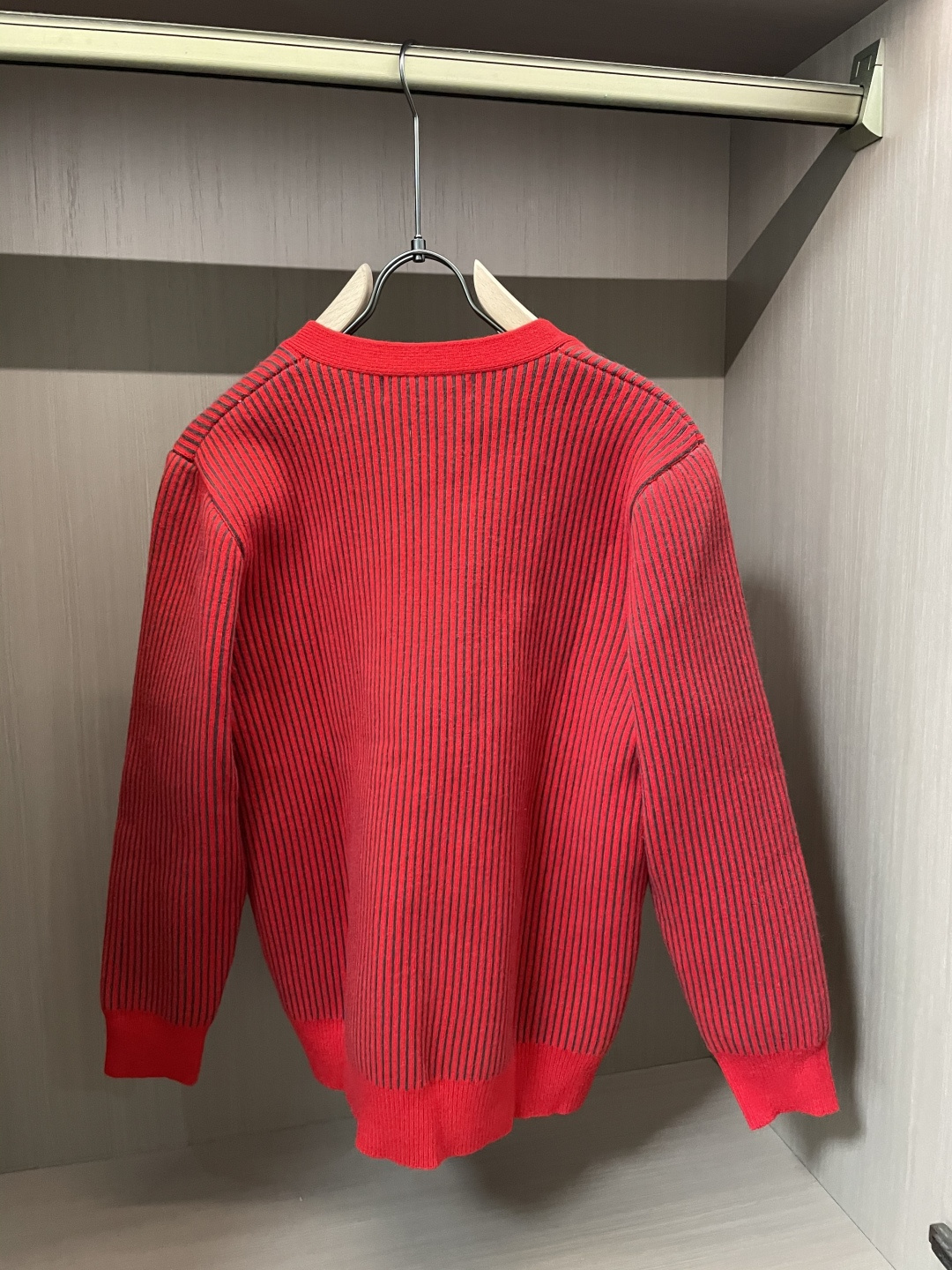 Lv 2025秋冬 高奢毛衣👫原厂代工 ，客供进口羊绒面料,细节辅料跟足原版，高端人士必备！尺码 S-X