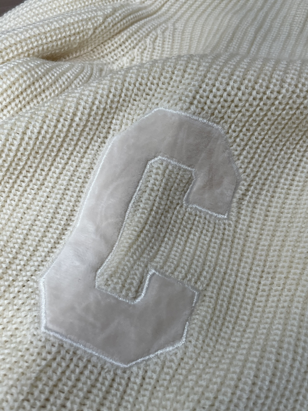 Celine 2025秋冬 高奢毛衣👫原厂代工 ，客供进口羊绒面料,细节辅料跟足原版，高端人士必备！尺码