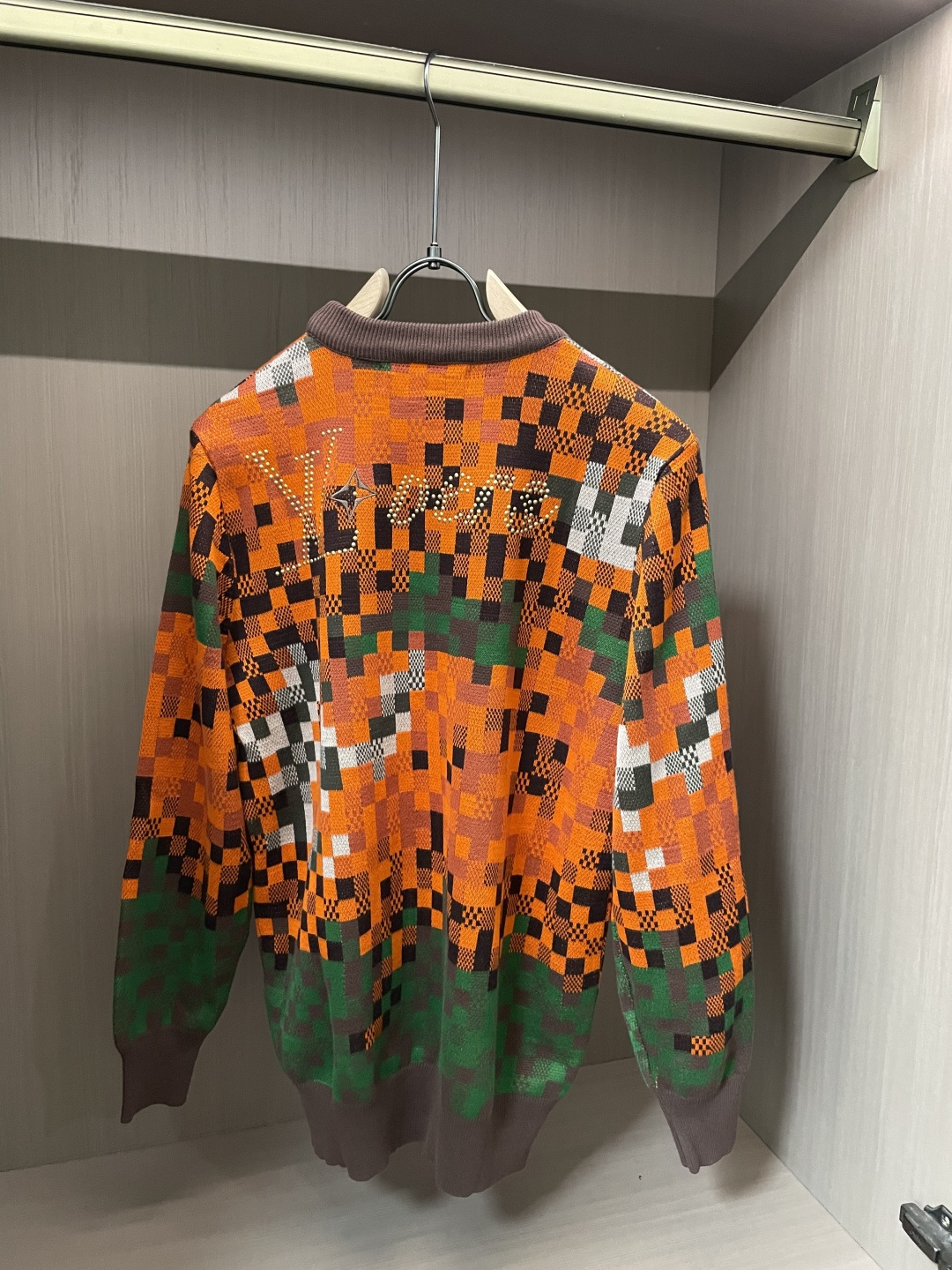 Lv 2025秋冬 高奢毛衣👫原厂代工 ，客供进口羊绒面料,细节辅料跟足原版，高端人士必备！尺码 S-X