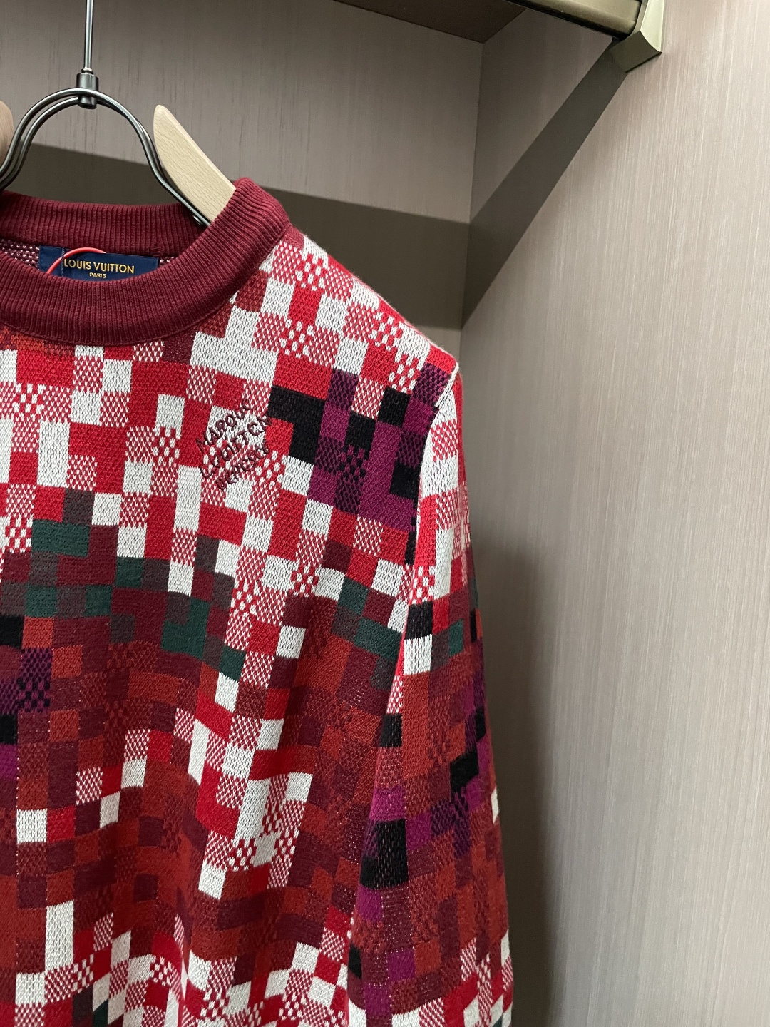 Lv 2025秋冬 高奢毛衣👫原厂代工 ，客供进口羊绒面料,细节辅料跟足原版，高端人士必备！尺码 S-X