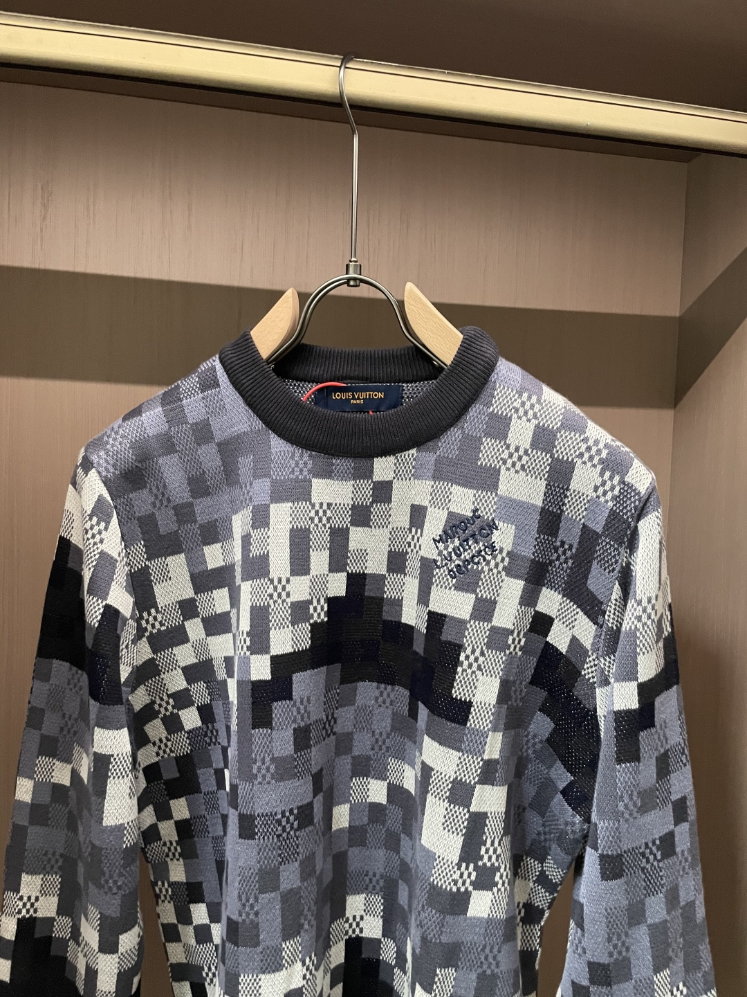 Lv 2025秋冬 高奢毛衣👫原厂代工 ，客供进口羊绒面料,细节辅料跟足原版，高端人士必备！尺码 S-X