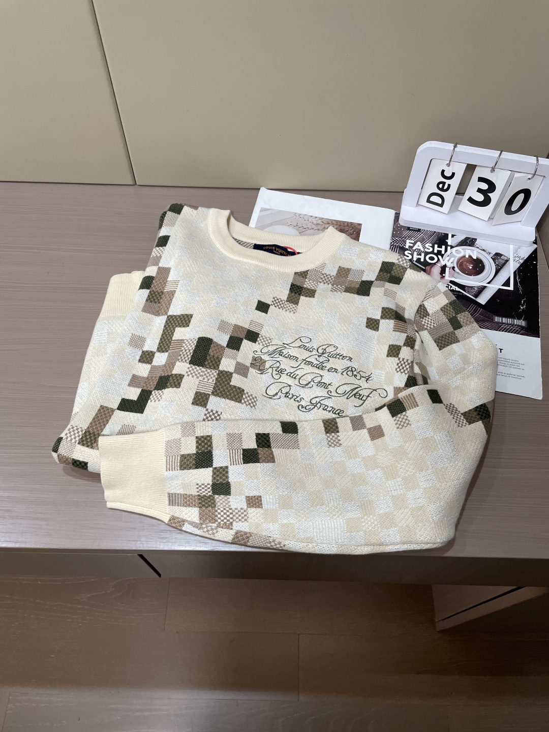 Lv 2025秋冬 高奢毛衣👫原厂代工 ，客供进口羊绒面料,细节辅料跟足原版，高端人士必备！尺码 S-X