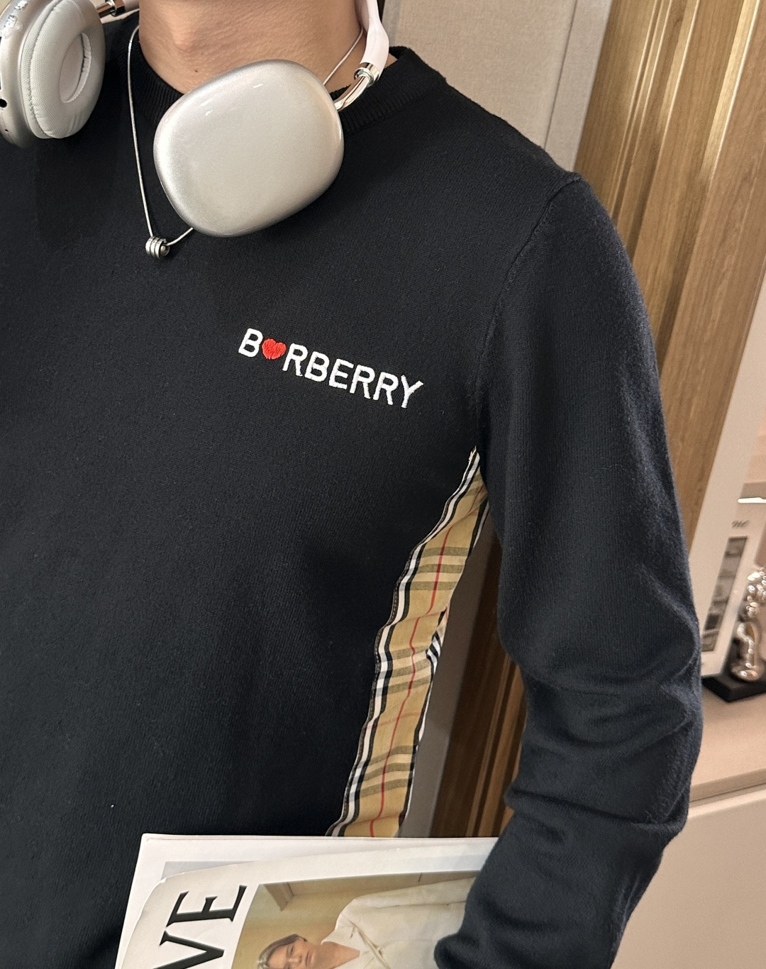 BUR 重磅推荐！2025aw秋冬新款 专柜同步 时尚经典基础款针织衫 秋冬必备款 采用针织衫加厚毛衣，