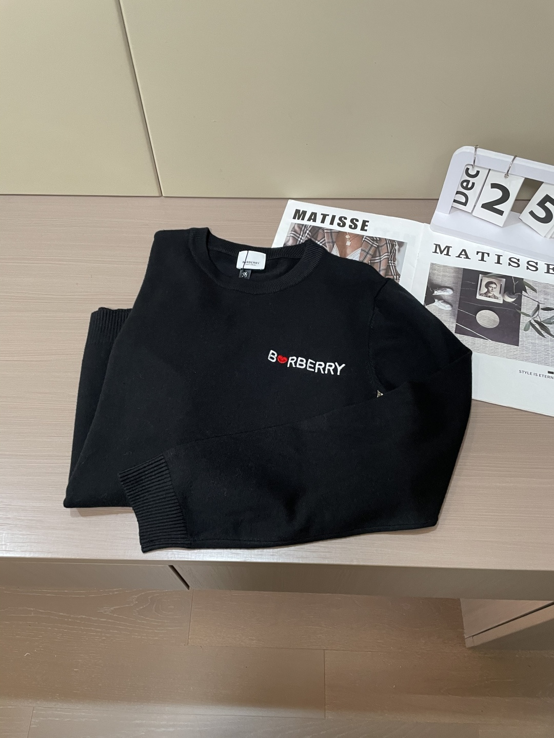 BUR 重磅推荐！2025aw秋冬新款 专柜同步 时尚经典基础款针织衫 秋冬必备款 采用针织衫加厚毛衣，