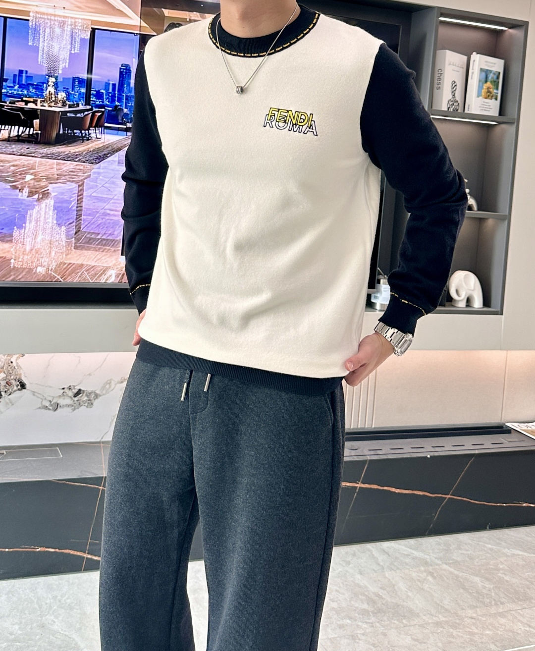 FD 重磅推荐！2025aw秋冬新款 专柜同步 时尚经典基础款针织衫 秋冬必备款 采用针织衫加厚毛衣，精