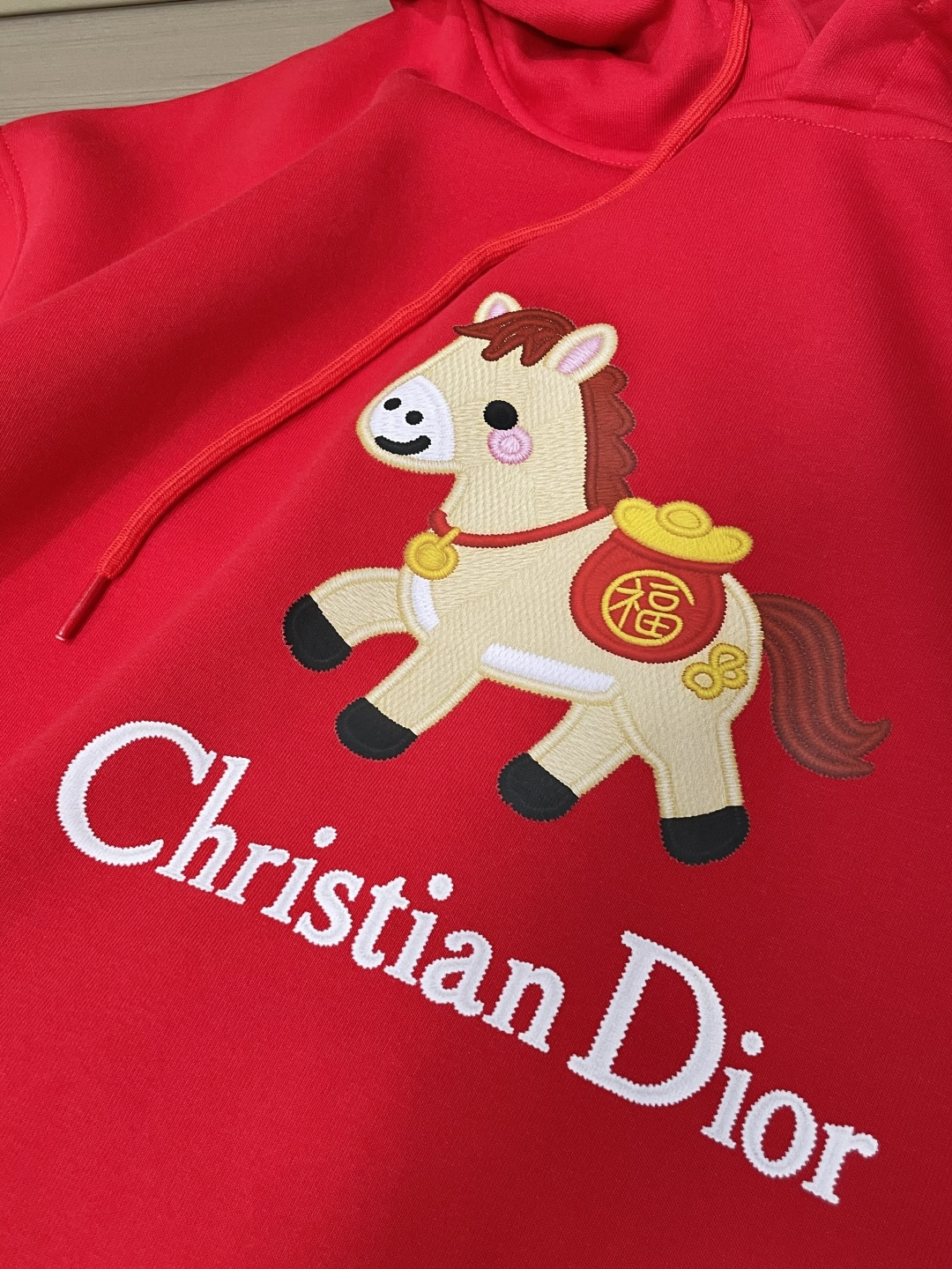 Dior /2025秋冬新品 马年限定/本命年宝宝快入定制顶级卫衣棉，面料特别有质感，冬季必备单品，保暖