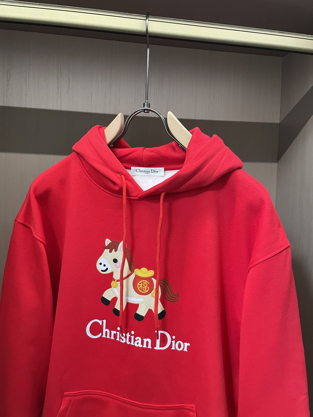 Dior /2025秋冬新品 马年限定/本命年宝宝快入定制顶级卫衣棉，面料特别有质感，冬季必备单品，保暖