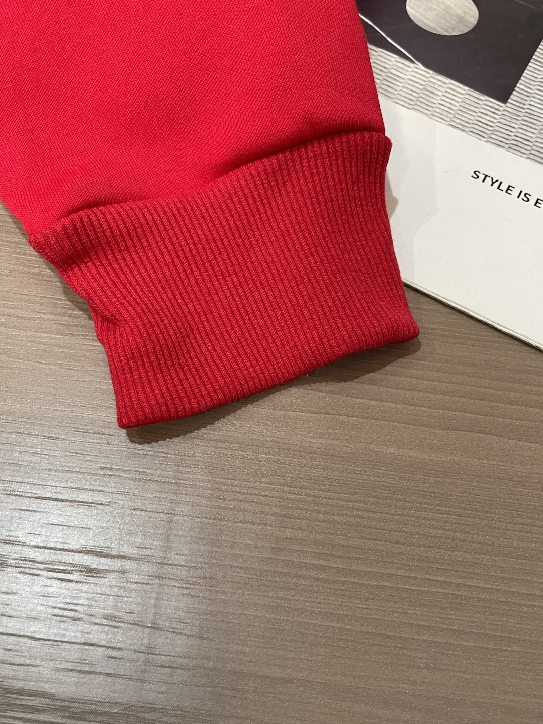 Dior /2025秋冬新品 马年限定/本命年宝宝快入定制顶级卫衣棉，面料特别有质感，冬季必备单品，保暖