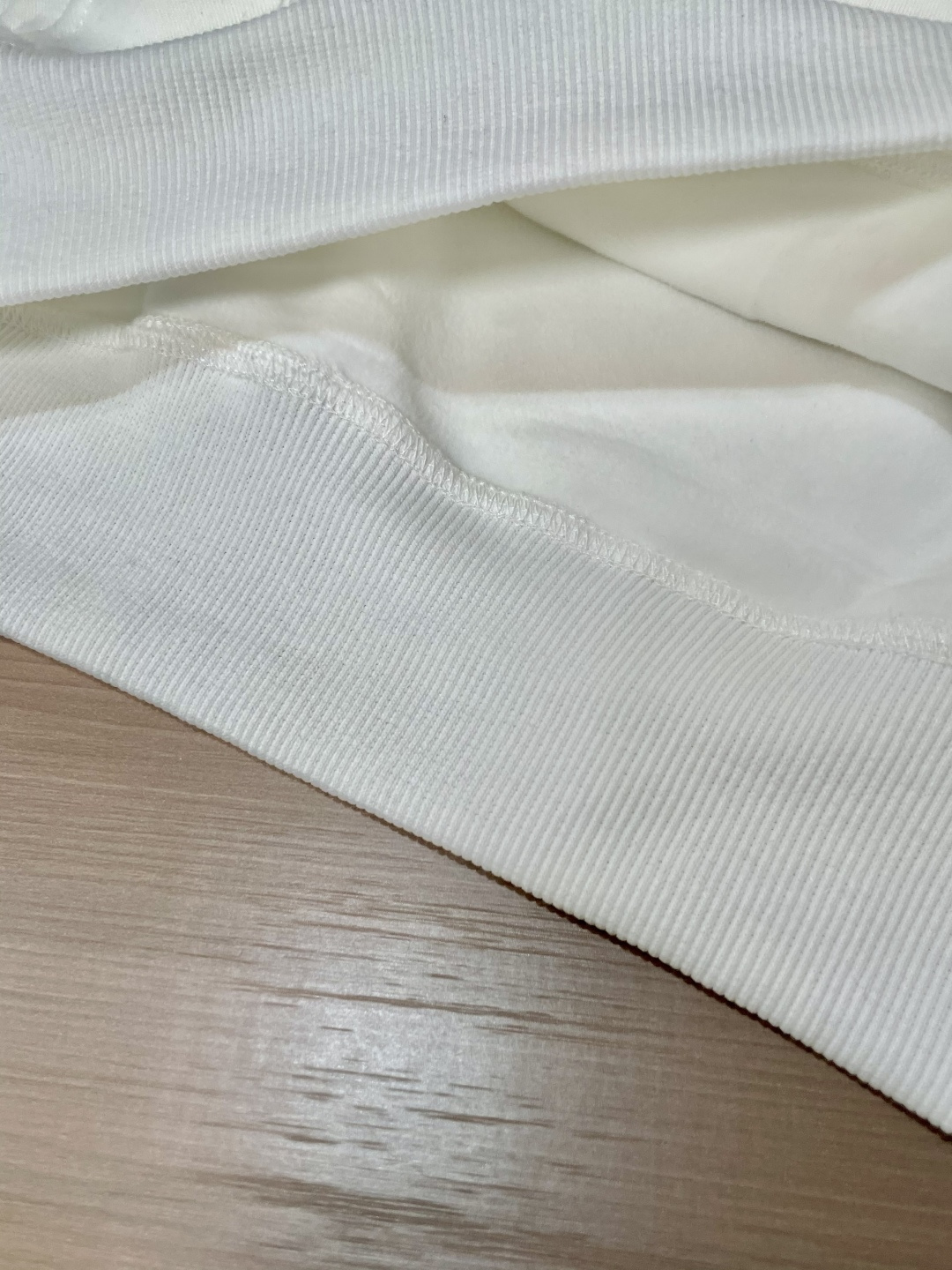 Dior /2025秋冬新品 马年限定/本命年宝宝快入定制顶级卫衣棉，面料特别有质感，冬季必备单品，保暖