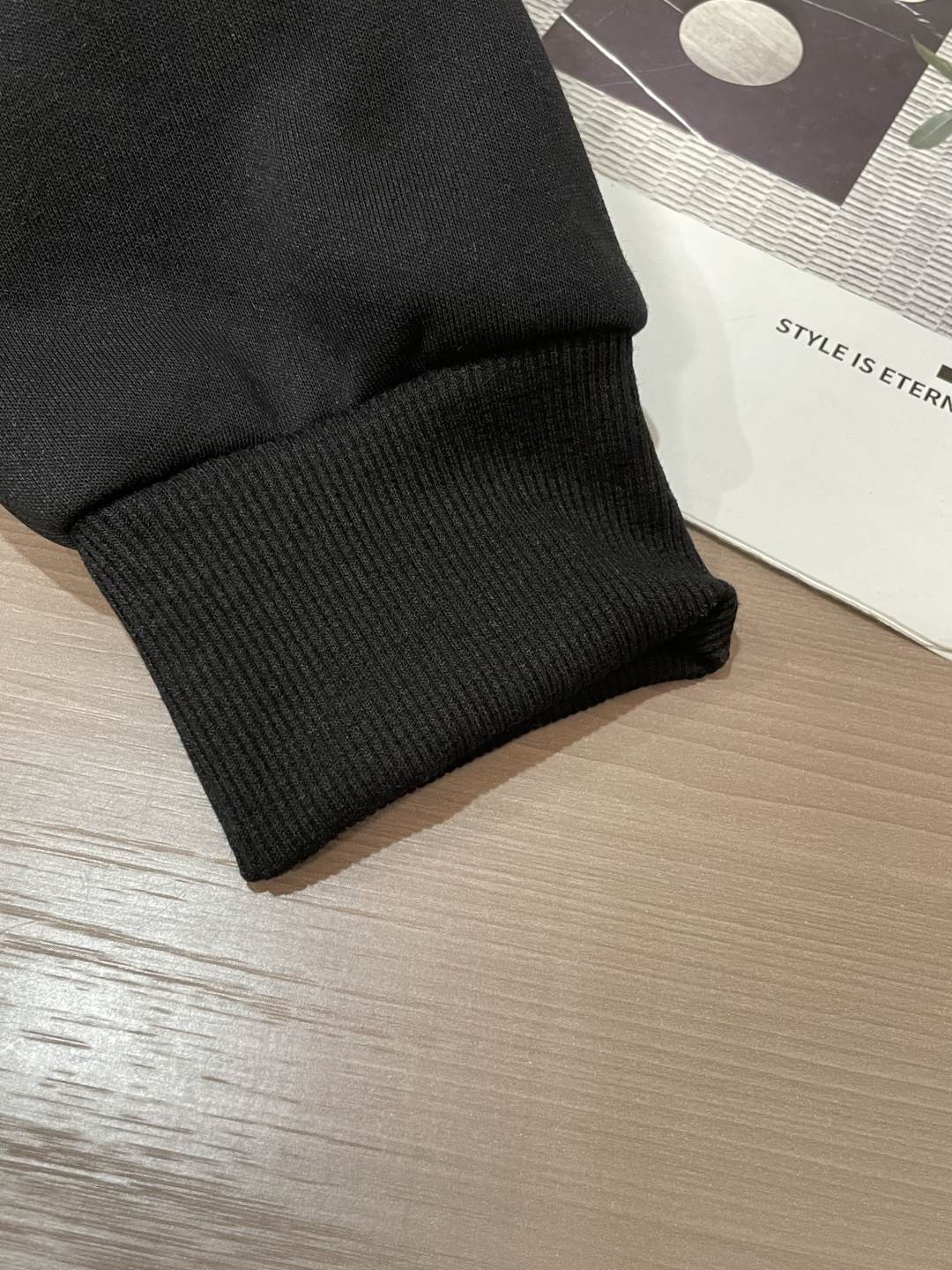 Gucc /2025秋冬新品 马年限定/本命年宝宝快入定制顶级卫衣棉，面料特别有质感，冬季必备单品，保暖