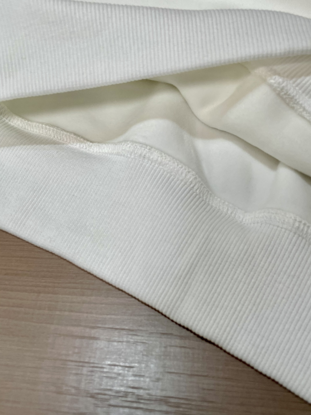 Gucc /2025秋冬新品 马年限定/本命年宝宝快入定制顶级卫衣棉，面料特别有质感，冬季必备单品，保暖