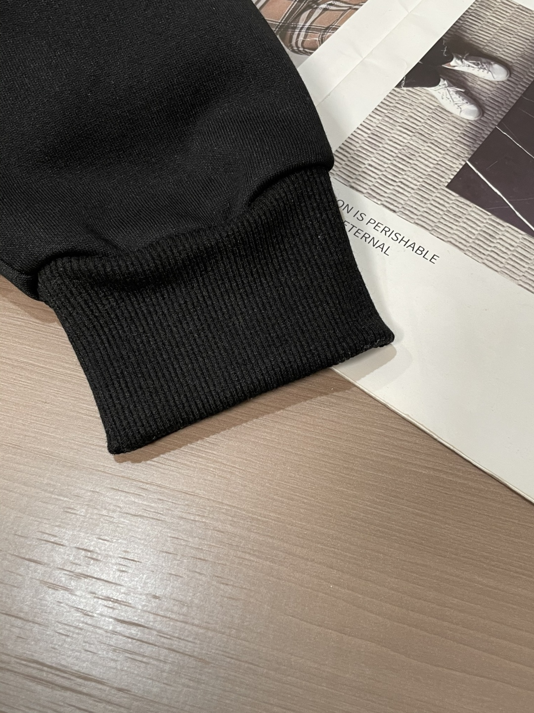 Dior /2025秋冬新品 马年限定/本命年宝宝快入定制顶级卫衣棉，面料特别有质感，冬季必备单品，保暖