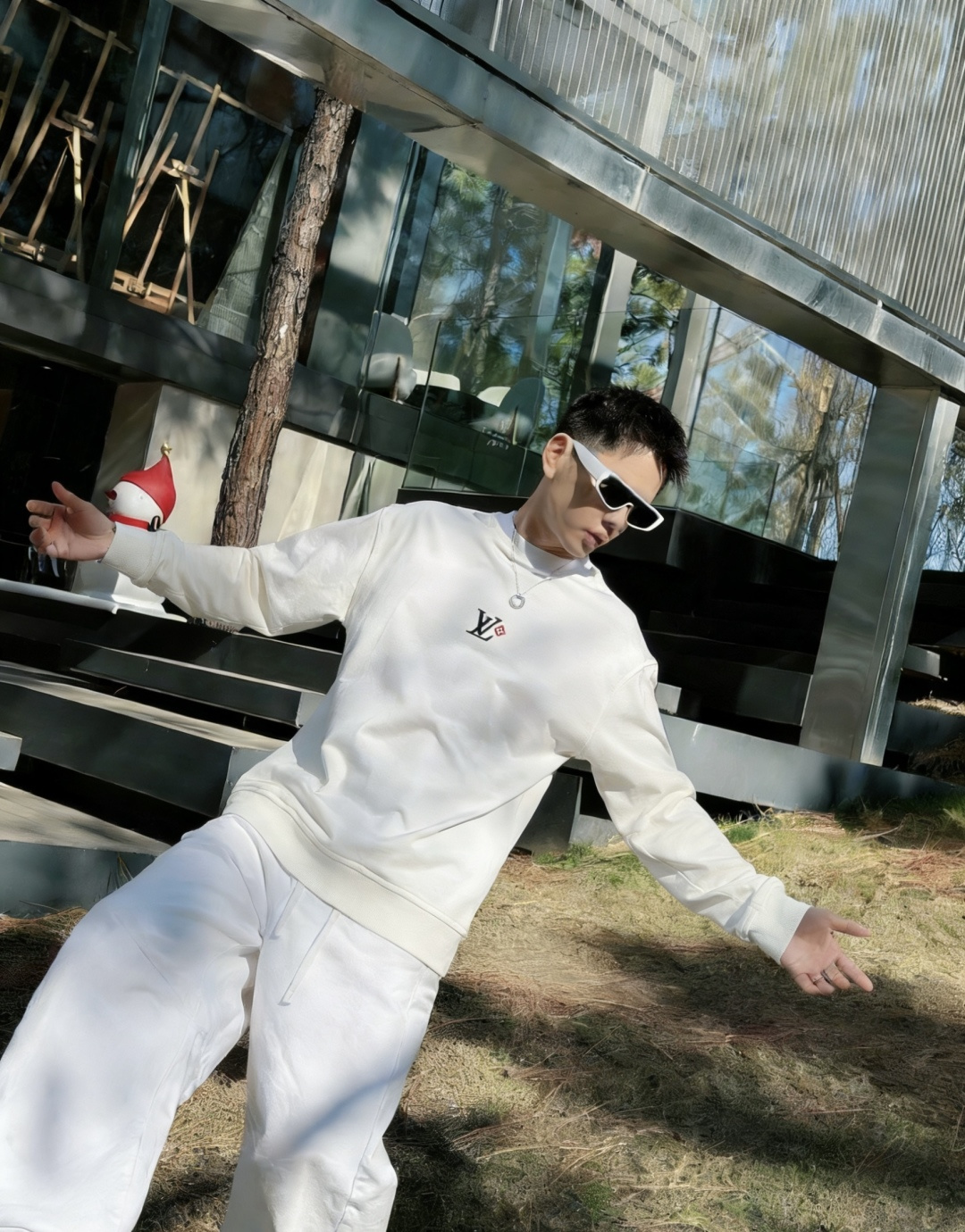 LV/2025秋冬新品 定制顶级卫衣棉，面料特别有质感，冬季必备单品，保暖性好。男女通穿，细节到位，版型