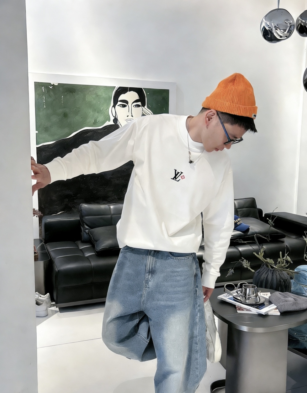 LV/2025秋冬新品 定制顶级卫衣棉，面料特别有质感，冬季必备单品，保暖性好。男女通穿，细节到位，版型