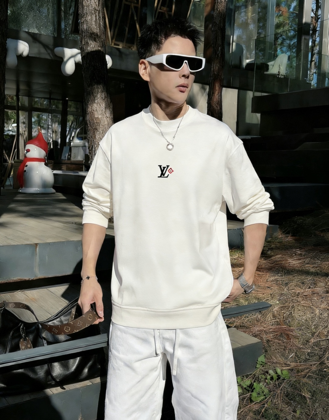 LV/2025秋冬新品 定制顶级卫衣棉，面料特别有质感，冬季必备单品，保暖性好。男女通穿，细节到位，版型