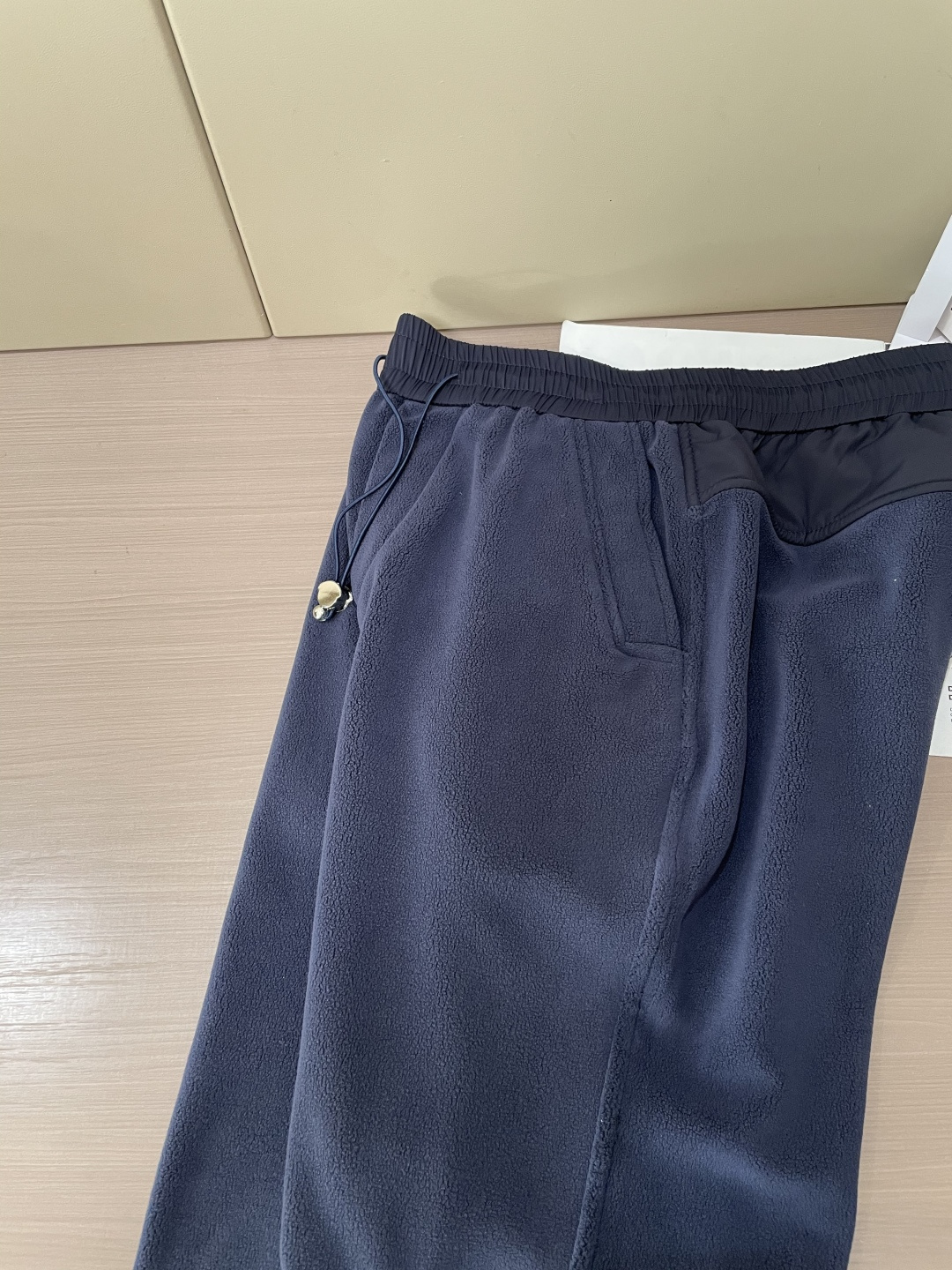 Moncler盟可睐M-3XL男士秋冬双面绒针织休闲裤◆ 面料：精梳棉混纺双面绒材质，触感软糯亲肤，绒感