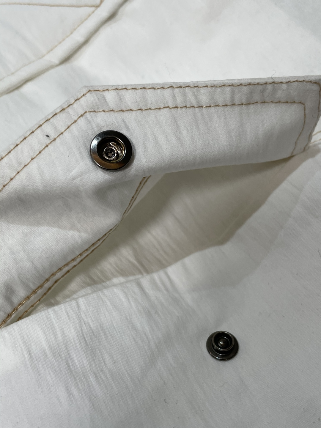 Burberry博柏利秋冬爆款工装风派克棉服 男短款可拆卸毛领抗风保暖外套✨ 高密三防机能面料外层搭配优