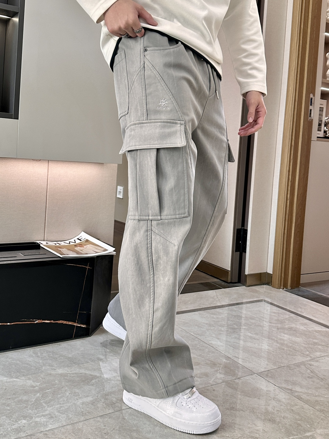 凯乐石 2025秋冬最新系列男士加厚休闲裤！内里加绒，非常保暖，北方的宝子们赶紧备上！采用客供弹力柔棉材