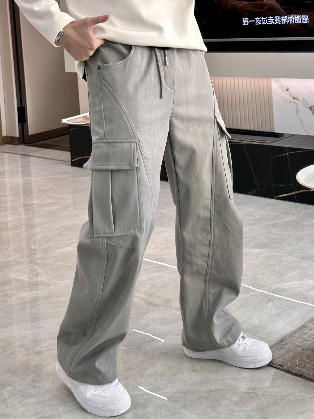 凯乐石 2025秋冬最新系列男士加厚休闲裤！内里加绒，非常保暖，北方的宝子们赶紧备上！采用客供弹力柔棉材