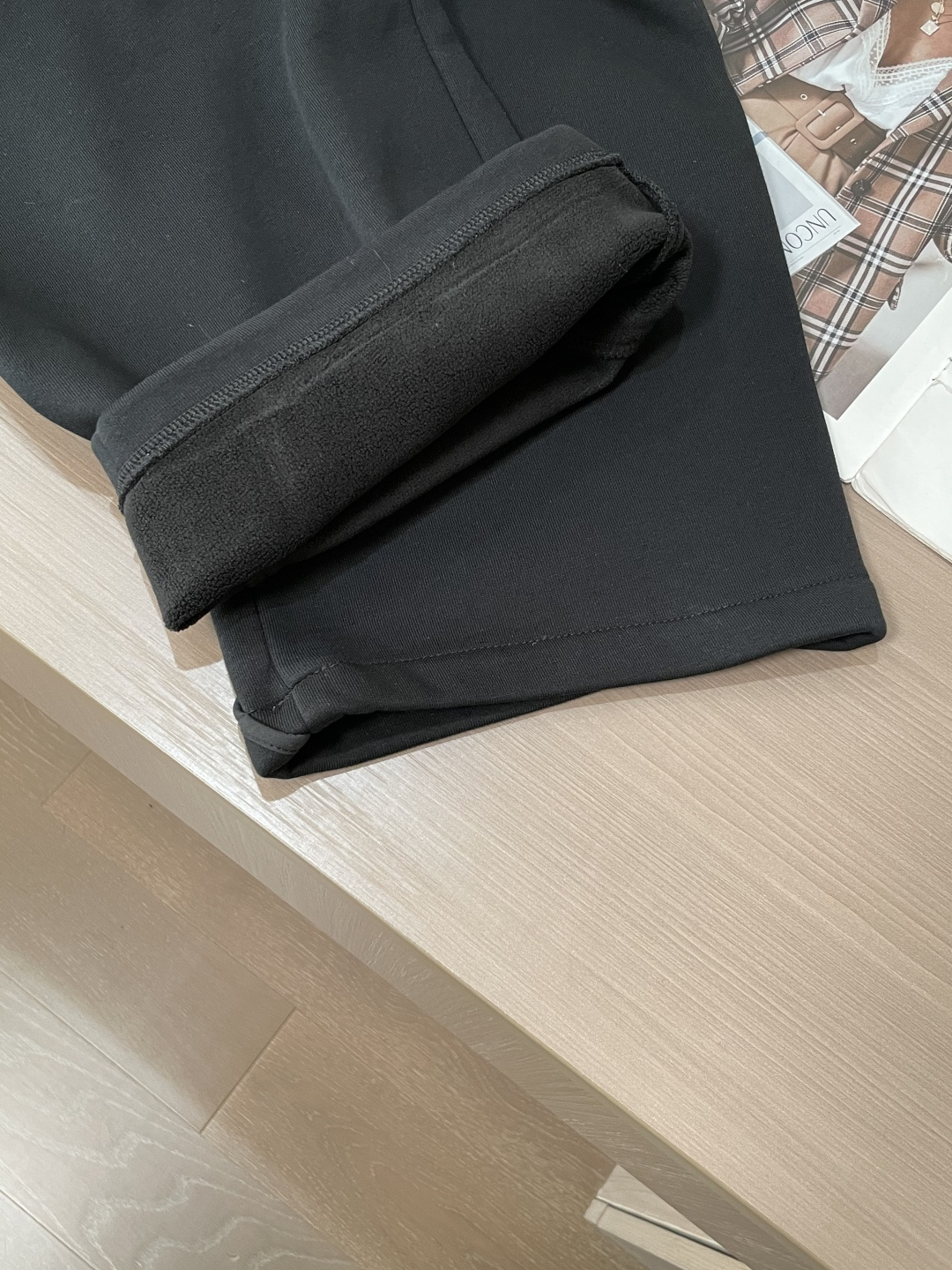 蒙口 2025秋冬最新系列男士加厚休闲裤！内里加绒，非常保暖，北方的宝子们赶紧备上！采用客供弹力柔棉材质