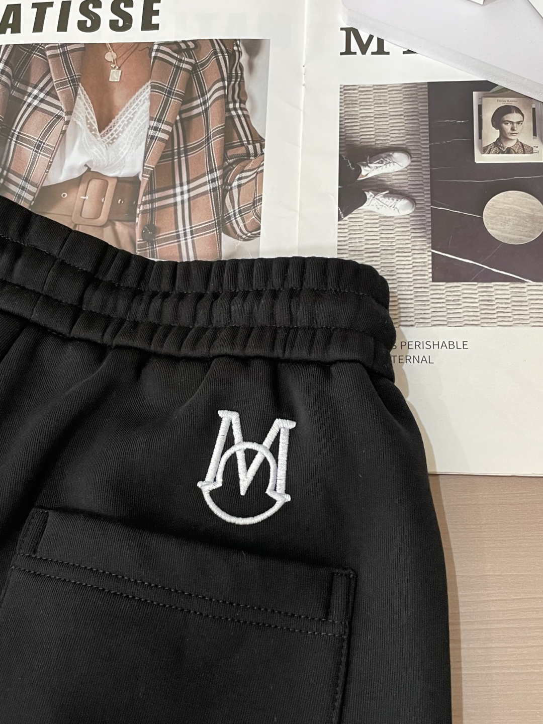 蒙口 2025秋冬最新系列男士加厚休闲裤！内里加绒，非常保暖，北方的宝子们赶紧备上！采用客供弹力柔棉材质