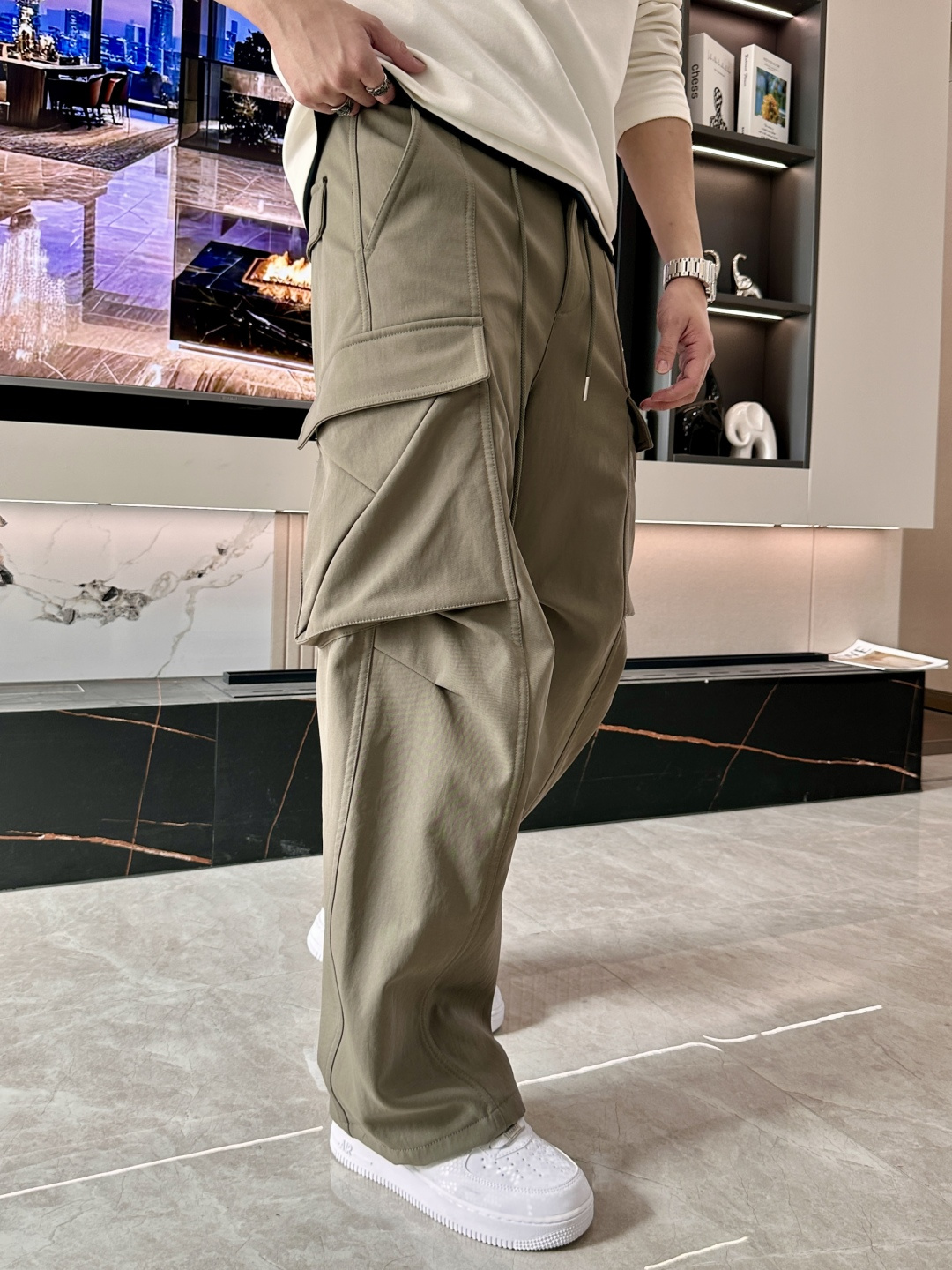 Prad 2025秋冬最新系列男士加厚休闲裤！内里加绒，非常保暖，北方的宝子们赶紧备上！采用客供弹力柔棉