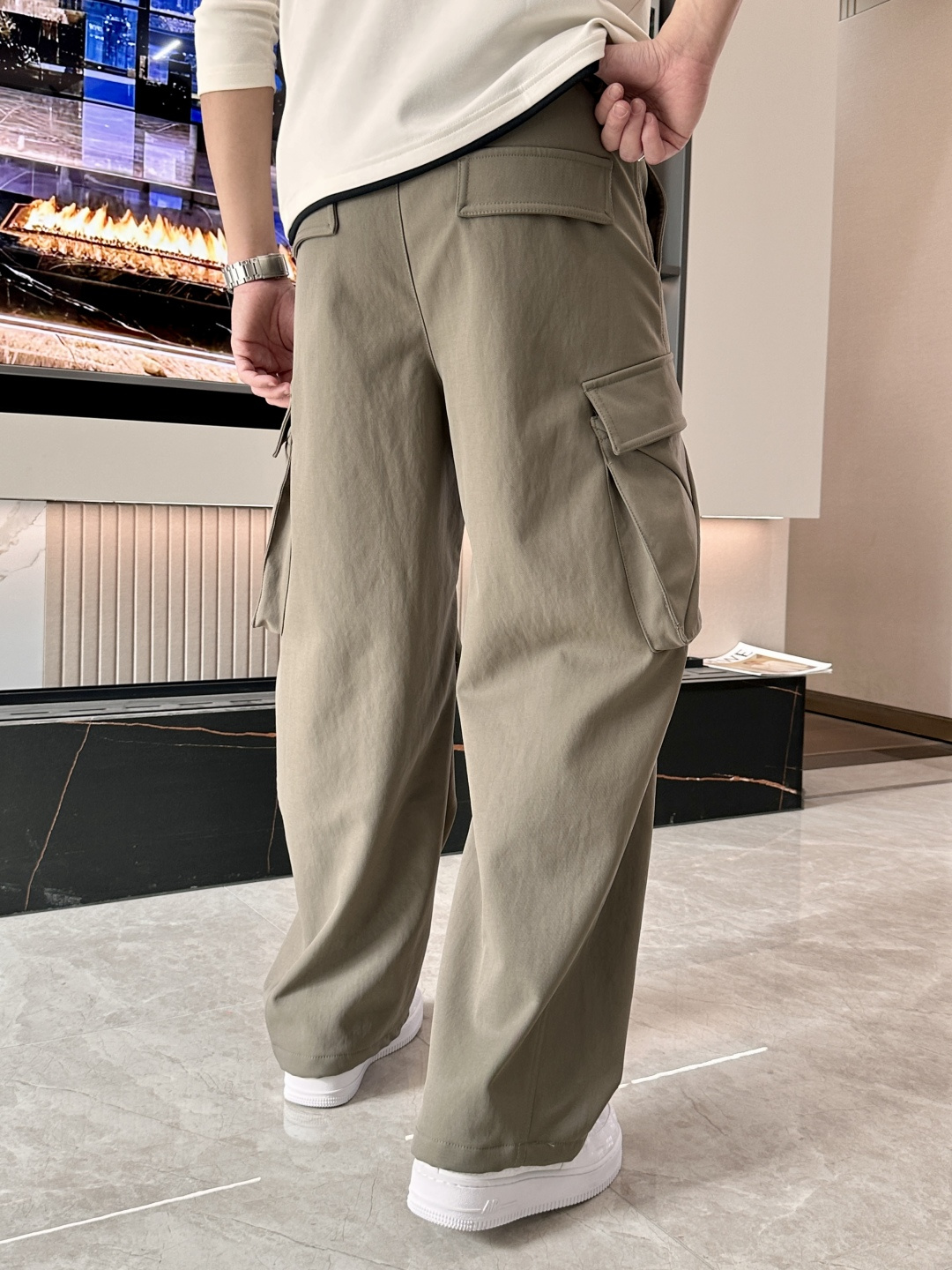 Prad 2025秋冬最新系列男士加厚休闲裤！内里加绒，非常保暖，北方的宝子们赶紧备上！采用客供弹力柔棉