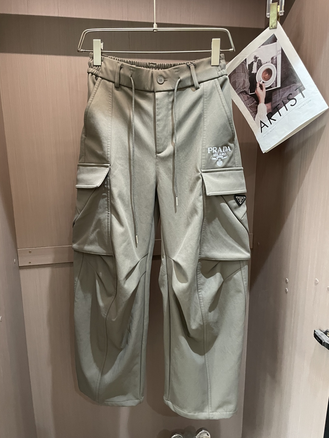 Prad 2025秋冬最新系列男士加厚休闲裤！内里加绒，非常保暖，北方的宝子们赶紧备上！采用客供弹力柔棉