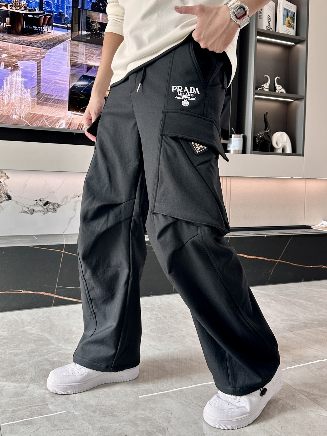 Prad 2025秋冬最新系列男士加厚休闲裤！内里加绒，非常保暖，北方的宝子们赶紧备上！采用客供弹力柔棉