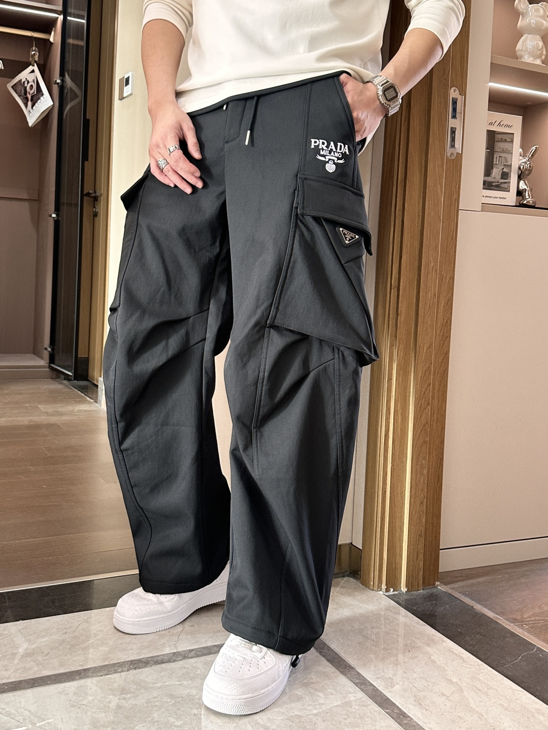 Prad 2025秋冬最新系列男士加厚休闲裤！内里加绒，非常保暖，北方的宝子们赶紧备上！采用客供弹力柔棉