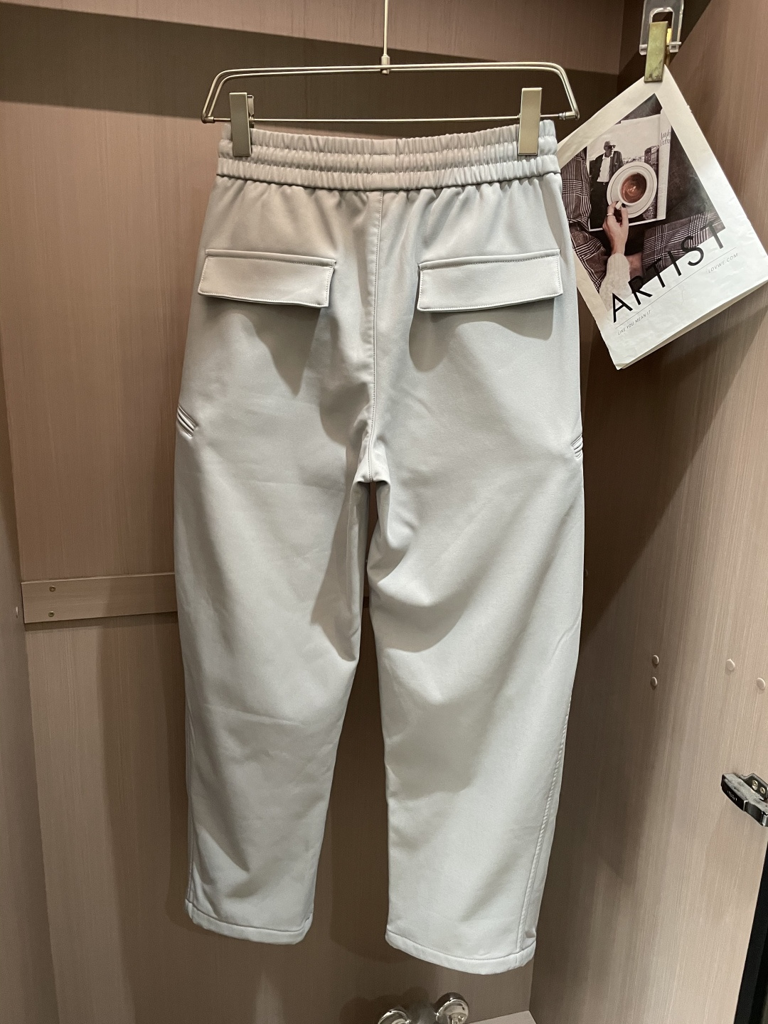 巴黎世家 2025秋冬最新系列男士加厚休闲裤！内里加绒，非常保暖，北方的宝子们赶紧备上！采用客供弹力柔棉