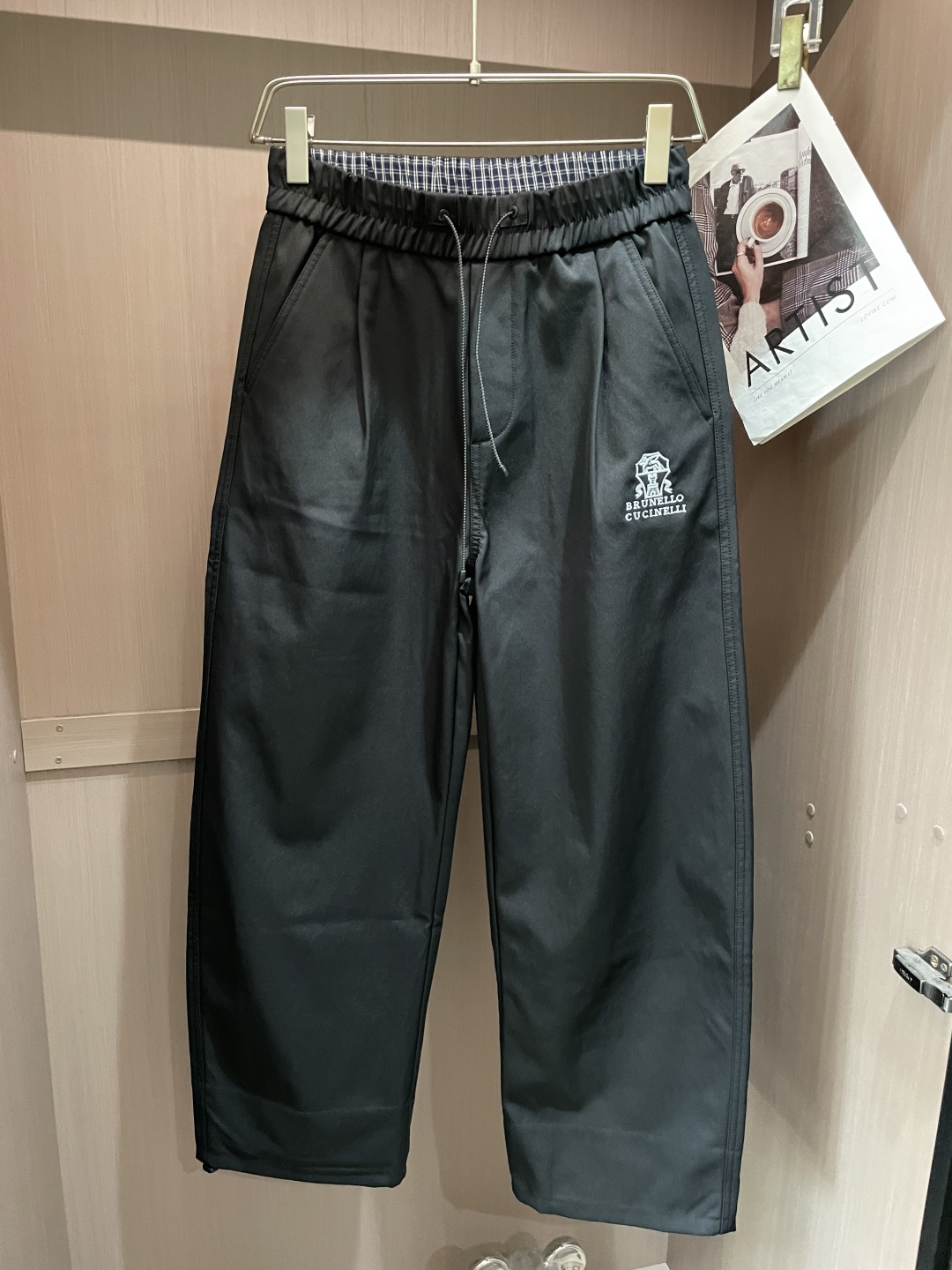 BC 2025秋冬最新系列男士加厚休闲裤！内里加绒，非常保暖，北方的宝子们赶紧备上！采用客供弹力柔棉材质