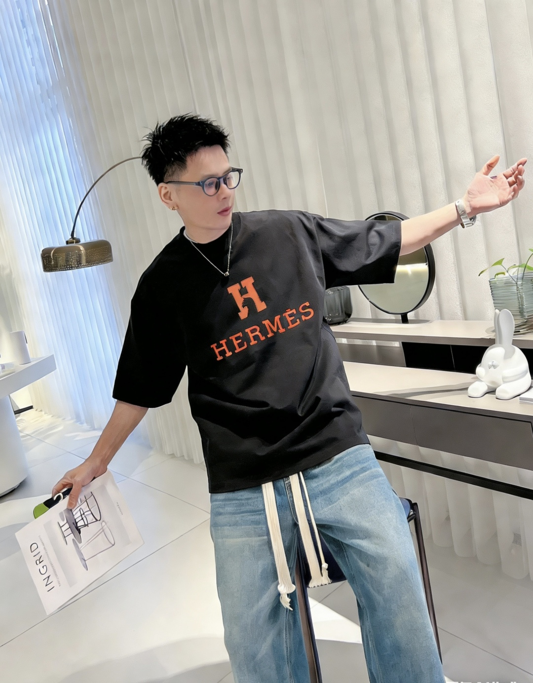 爱🐎仕/新年限定款2026春夏款/官网同步面料采用重磅纯棉精梳棉面料，OS宽松版型，上身版型超正！日常百