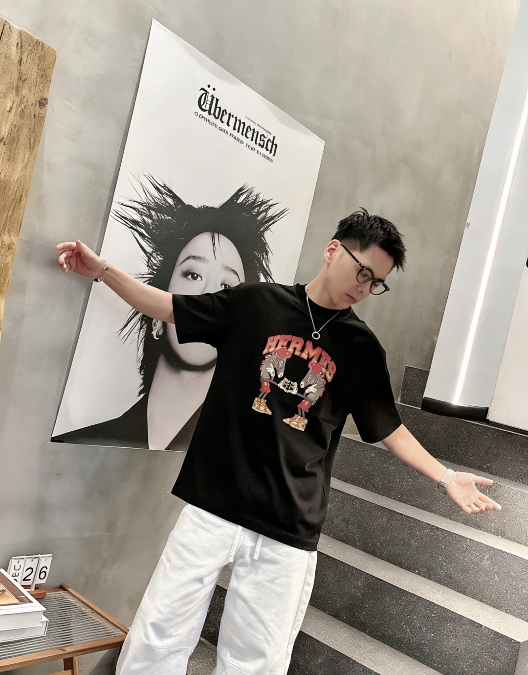 爱🐎仕/新年限定款2026春夏款/官网同步面料采用重磅纯棉精梳棉面料，OS宽松版型，上身版型超正！日常百