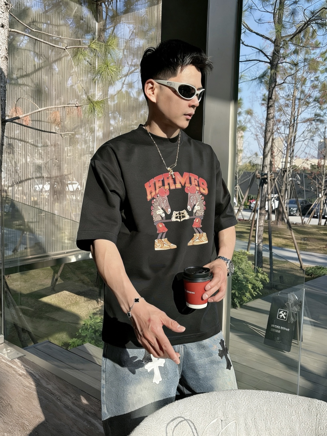 爱🐎仕/新年限定款2026春夏款/官网同步面料采用重磅纯棉精梳棉面料，OS宽松版型，上身版型超正！日常百