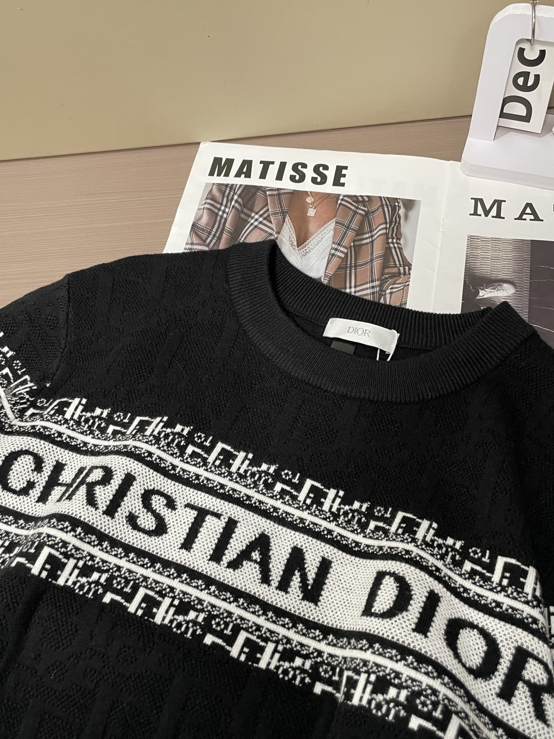 Dior 重磅推荐！2025aw秋冬新款 专柜同步 时尚经典基础款针织衫 秋冬必备款 采用针织衫加厚毛衣