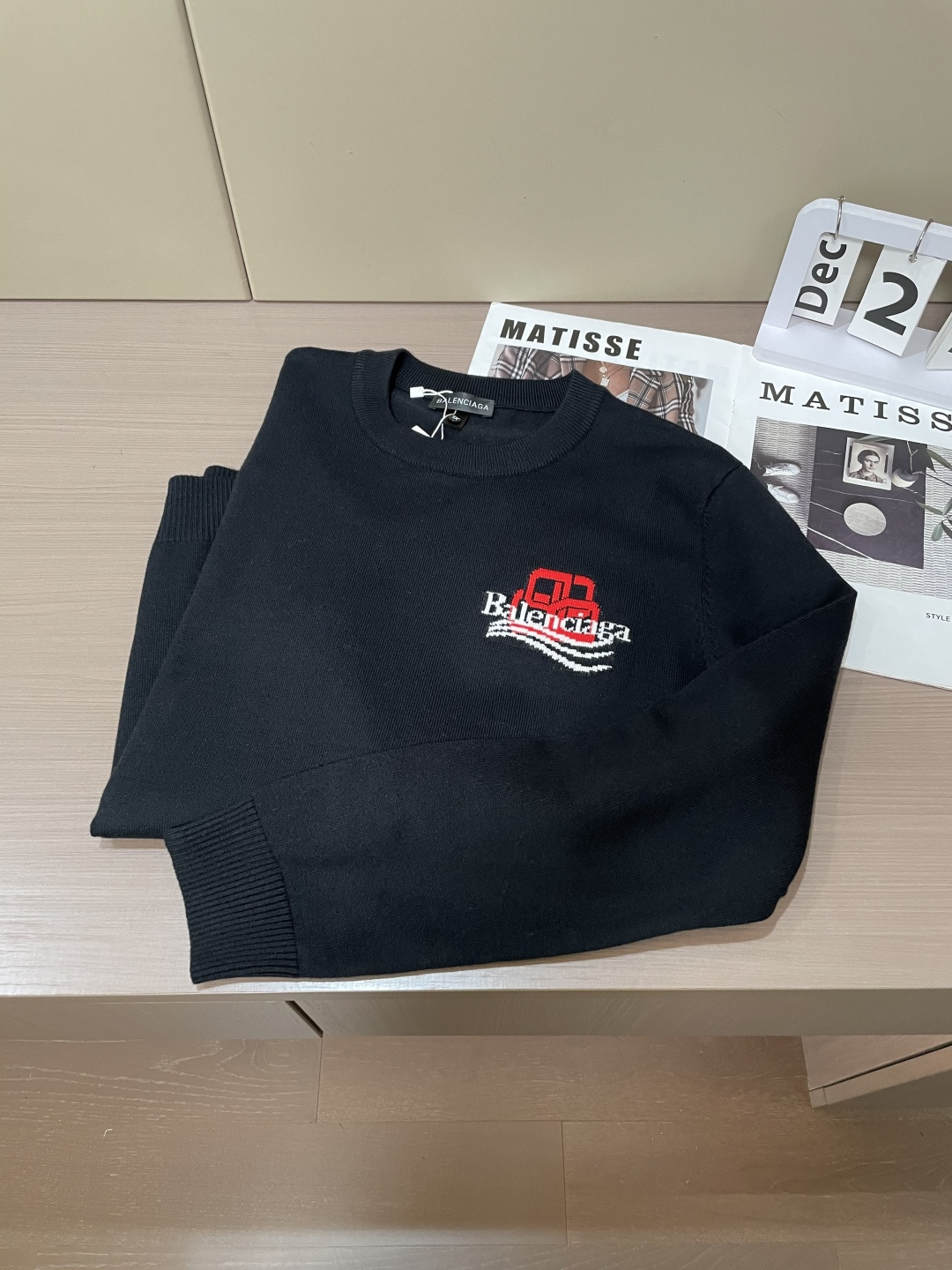 巴黎世家 重磅推荐！2025aw秋冬新款 专柜同步 时尚经典基础款针织衫 秋冬必备款 采用针织衫加厚毛衣