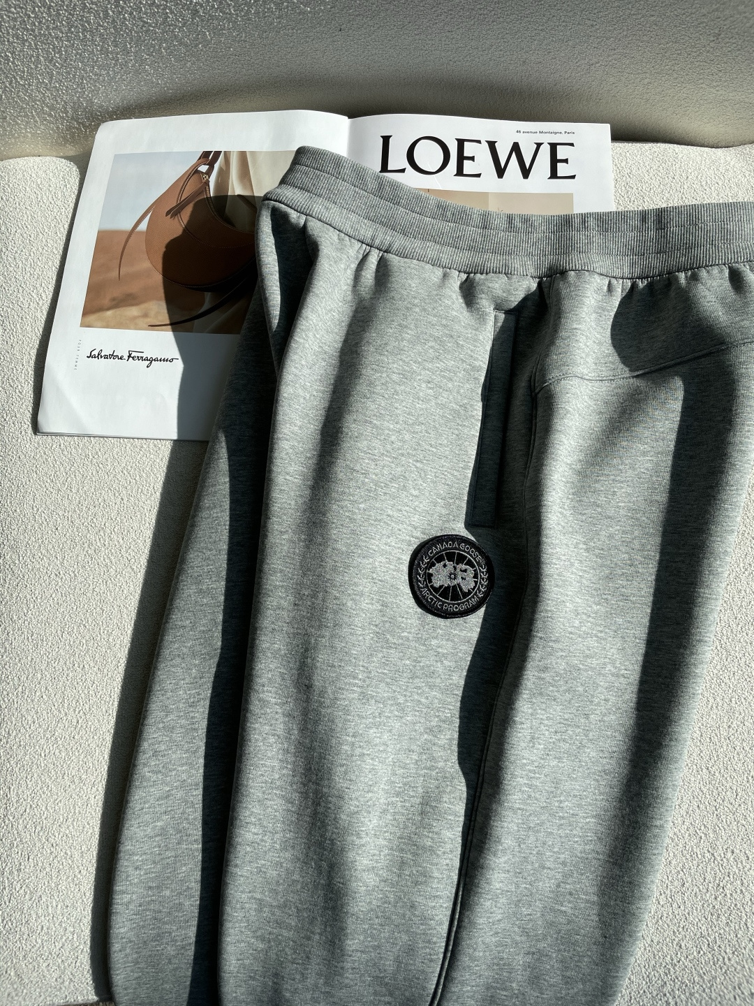 加拿大鹅 2025秋冬最新休闲裤 加厚款 日常必备 版型超赞，能很好的修复各种腿型，非常个性！柔软排汗，