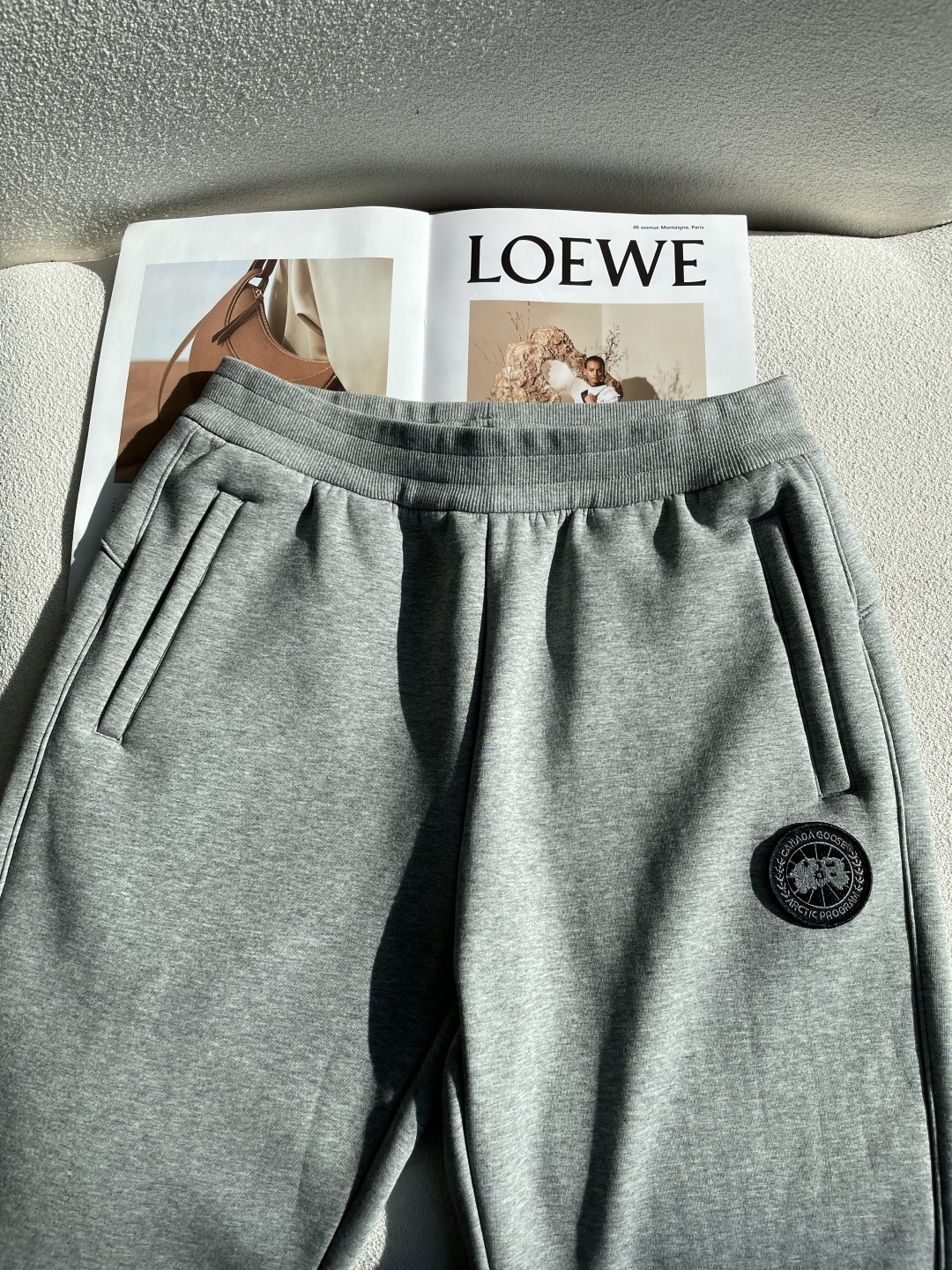 加拿大鹅 2025秋冬最新休闲裤 加厚款 日常必备 版型超赞，能很好的修复各种腿型，非常个性！柔软排汗，