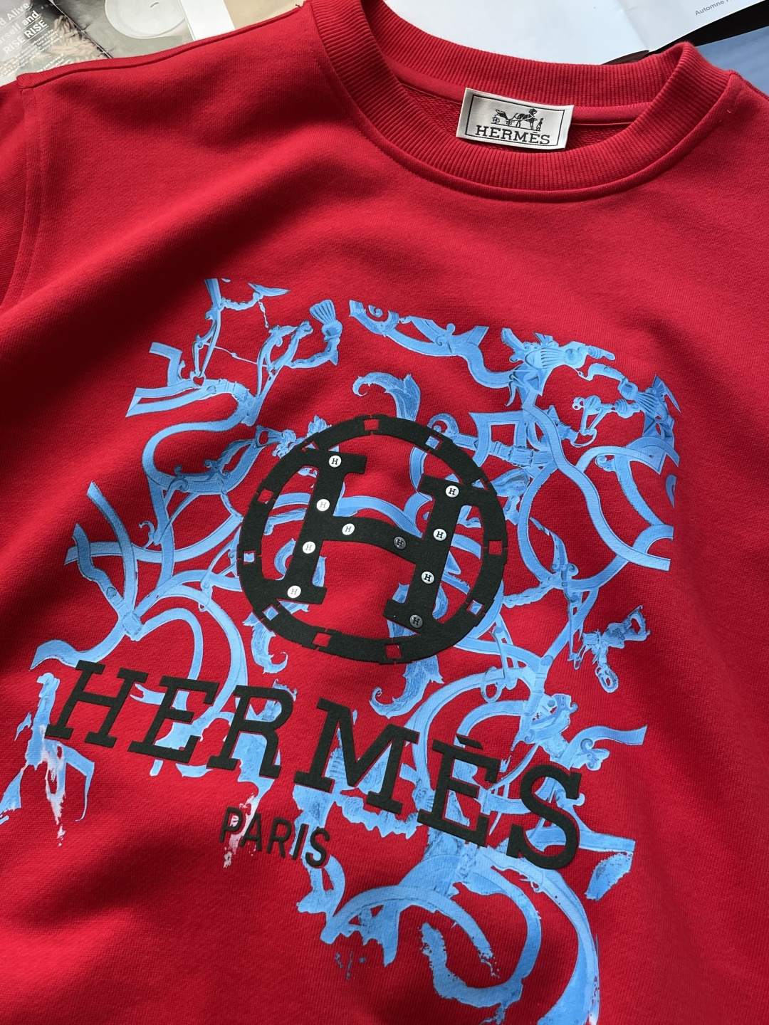 爱🐎仕 /2025秋冬新品 定制顶级卫衣棉，面料特别有质感，冬季必备单品，保暖性好。男女通穿，细节到位，