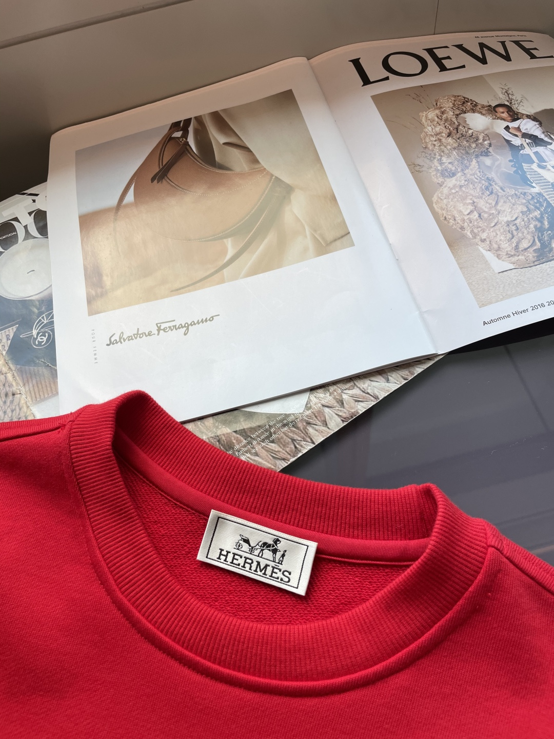 爱🐎仕 /2025秋冬新品 定制顶级卫衣棉，面料特别有质感，冬季必备单品，保暖性好。男女通穿，细节到位，