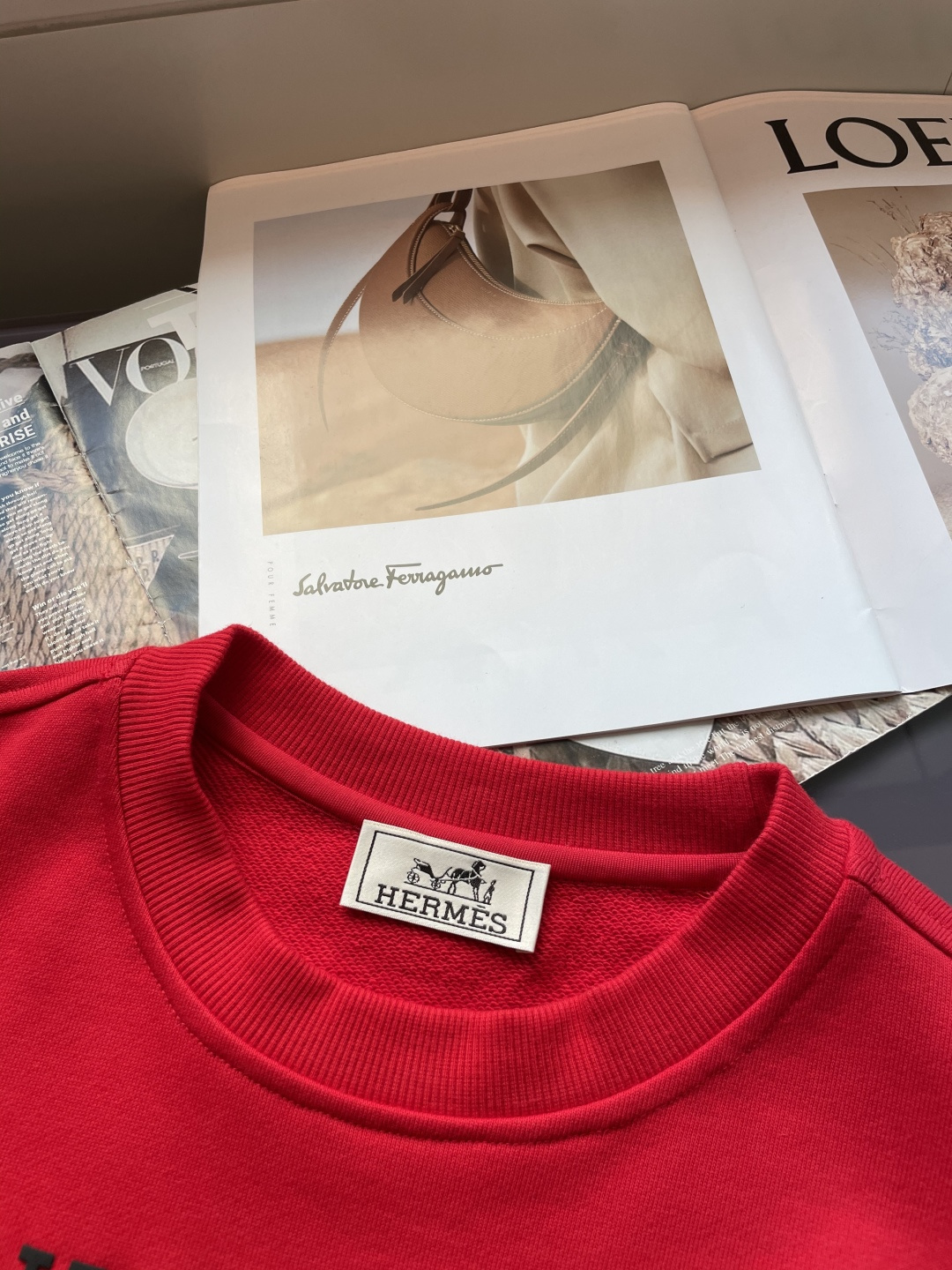 爱🐎仕 /2025秋冬新品 定制顶级卫衣棉，面料特别有质感，冬季必备单品，保暖性好。男女通穿，细节到位，