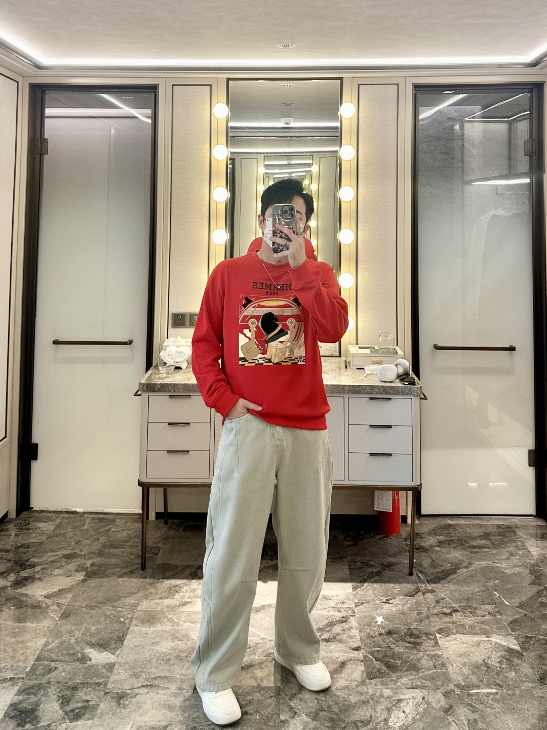 爱🐎仕 /2025秋冬新品 定制顶级卫衣棉，面料特别有质感，冬季必备单品，保暖性好。男女通穿，细节到位，