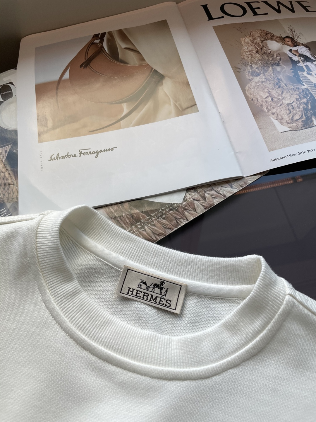 爱🐎仕 /2025秋冬新品 定制顶级卫衣棉，面料特别有质感，冬季必备单品，保暖性好。男女通穿，细节到位，