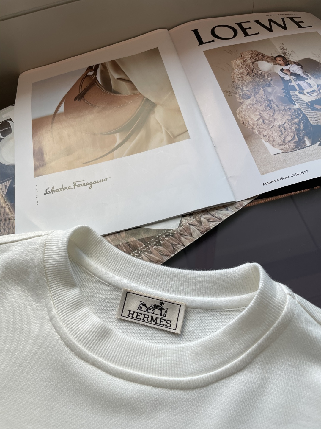 爱🐎仕 /2025秋冬新品 定制顶级卫衣棉，面料特别有质感，冬季必备单品，保暖性好。男女通穿，细节到位，