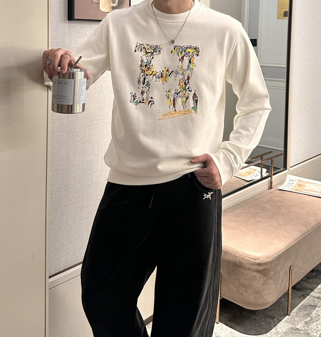 爱🐎仕 /2025秋冬新品 定制顶级卫衣棉，面料特别有质感，冬季必备单品，保暖性好。男女通穿，细节到位，