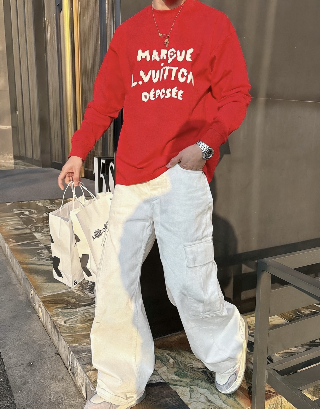 Lv /2025秋冬新品 定制顶级卫衣棉，面料特别有质感，冬季必备单品，保暖性好。男女通穿，细节到位，版