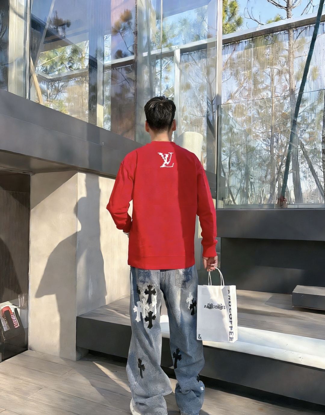 Lv /2025秋冬新品 定制顶级卫衣棉，面料特别有质感，冬季必备单品，保暖性好。男女通穿，细节到位，版